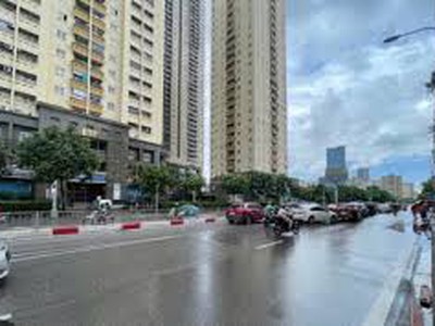 Chính chủ cần bán nhà mặt phố nguyễn chánh  62m2 x5t giá 24,9tỷ 0