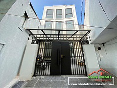 Chính chủ mở bán căn nhà xây mới 3 tầng độc lập, tường riêng, móng riêng. có sân cổng riêng tại số 0