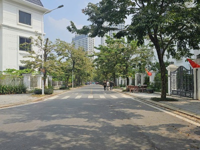 Cần bán biệt thự 216m2 tại vci mountain view với giá hấp dẫn, chỉ nhỉnh 10 tỷ 0