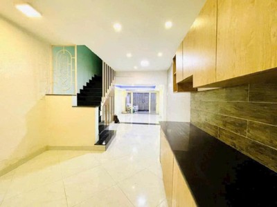 N53 - 4 -  nhà bán ngay xvnt ngay nguyễn cửu vân - 50m2 - hẻm thông , giáp q1- 5 tỷ 6 2