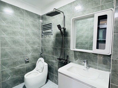 Bán nhà dịch vọng 6 tầng, mt 4m, gần ô tô, nội thất long lanh. 7.2 tỷ 4