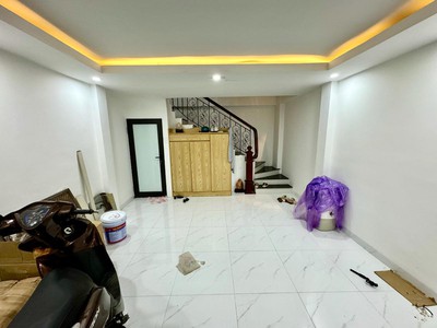 Hoàng ngân - thanh xuân- mt 4,3m- ngõ thông - sổ a4- ở sướng - nhà đẹp - an sinh đỉnh   6 tỷ 1