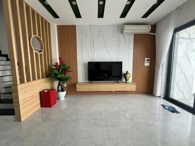 Cho thuê nhà mới đẹp kđt mỹ gia gói 7 giá 20 triệu 1