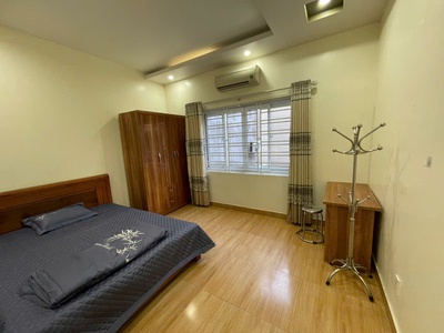 Cho thuê nhà Văn Cao đầy đủ nội thất, 5 p.ngủ khép kín. 3