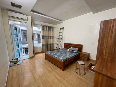 Cho thuê nhà Văn Cao đầy đủ nội thất, 5 p.ngủ khép kín. 4