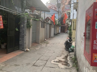 Hiếm bồ đề lô góc full đồ - ô tô tới cửa - 30m, 5 tầng . chỉ 6.3 tỷ 2