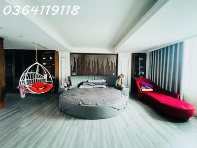 Toa nhà mặt phố quận cầu giấy thông số đẹp hơn cả siêu mẫu, thang máy, nội thất 10tỷ, vỉa hè 3m, 2