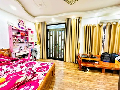 Bán Nhà Ngõ 145 Định công Thượng -   Cầu Lủ   DT:41m2 , Giá Hơn 5Tỷ, oto gần 1