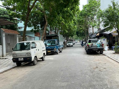 Nhà đẹp, giá tốt trung tâm Ba Đình 50m2 x 5 tầng, ô tô đỗ cửa, mặt tiền to đẹp, ngõ thông. 0