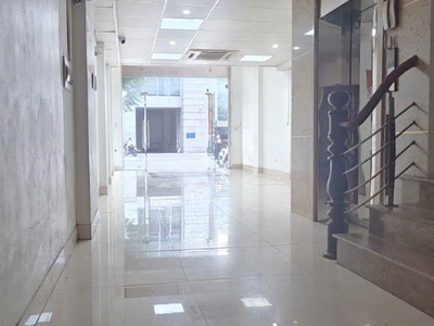 Cho thuê mặt bằng Kinh doanh 180m, Phố Lạc Trung, Q. Hai Bà Trưng 2