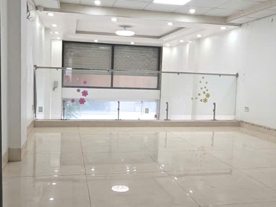 Cho thuê mặt bằng Kinh doanh 180m, Phố Lạc Trung, Q. Hai Bà Trưng 4