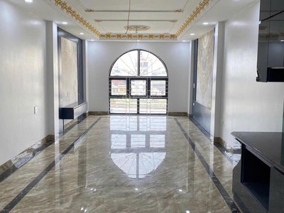 Cho thuê cả tòa văn phòng mới 100, đặc biệt giá thuê dài hạn bao tốt ngay tt quận hoàng mai 3