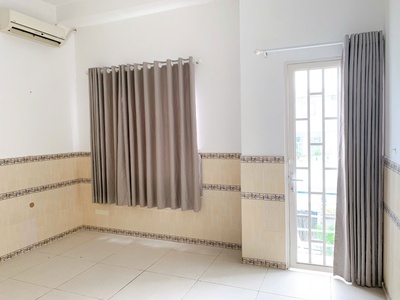 Cho thuê phòng ban công tại tô hiệu - luỹ bán bích tân phú, 4.5x5m, 3.5tr/tháng 0