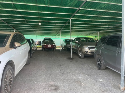 Bãi giữ xe rửa xe  24/24 và cho thuê đất trống 3