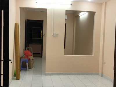 Chính chủ cho thuê căn hộ tầng 3 thuộc tập thể bộ y tế ngõ 135 phố núi trúc, phường kim mã, quận ba 1