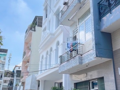 Bán nhà 3 tầng mặt kinh doanh đường số 3 - lý phục man bình thuận, quận 7, 151.5m2, 20.4  tỷ 2
