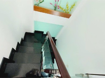 Phường 13 quận 10 -  nhà 4 lầu - btct - đầy đủ công năng - tặng nội thất đẹp chỉ 3.8 tỷ 2