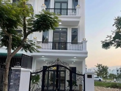 Nhà 2 tầng gần chợ đêm Hoài Lân Thuận Giao , Thuận An 0