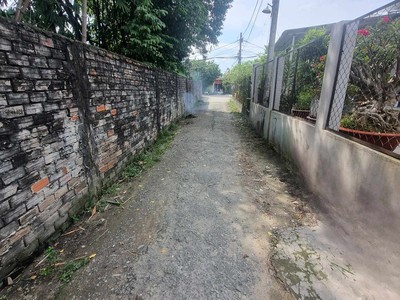 Bán nhà cấp 4 mới tinh - hẻm xe tải - ngang khủng gần 9m - ngay trường nguyễn thị nuôi hóc môn giá 0