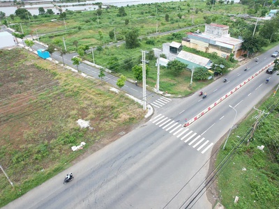 Góc 2mt đường tl 44a long điền 10x32 m2 - tc 160 giá 4,8 tỷ shr 0