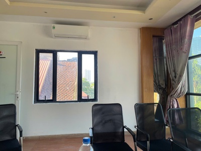 Chính chủ cho thuê cả nhà hoặc từng tầng thông sàn và ngăn sẵn tại Nguyễn Khang 4