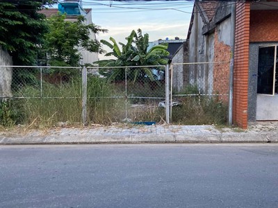 Bán lô đất 108m2  MT Phó Đức Chính, gần Vương Thừa Vũ, gần biển, An Hải Bắc, Sơn Trà 0
