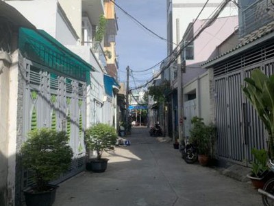 Cần bán gấp giảm 300tr, Nguyễn Phúc Chu, Tân Bình, DT 60m2, 5,2 tỷ còn TL 0935767286 0