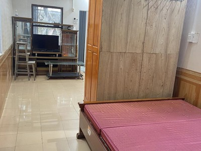 Bán Nhà Tập thể tầng 1 Phương Mai ô tô đỗ cử 70m chính chủ nhà nguyên bản 3