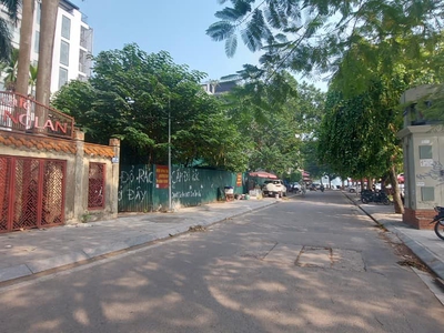 Siêu hiếm  mảnh đất vàng 343m2, mt 15m, mặt hồ tây - quảng an - tây hồ. 2