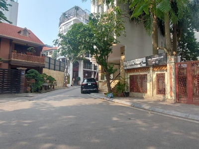 Siêu hiếm  mảnh đất vàng 343m2, mt 15m, mặt hồ tây - quảng an - tây hồ. 0