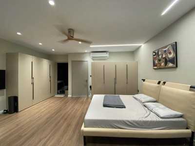 Vip nhất ngọc thụy.ngõ thông ôtô tránh, kinh doanh, 60m2, 6 tầng thang máy. nhỉnh 15 tỷ 4