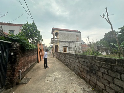 Bán đât tân châu khoái châu 448m gần đường di sản ,giáp quy hoạch sân gold giá chỉ vài tr/m 2