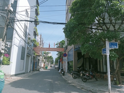 Lô Góc - Sát Biển - Kề Nguyễn Văn Thoại - 110m2, Ngang Gần 6m - Giá 9.X Tỷ 0