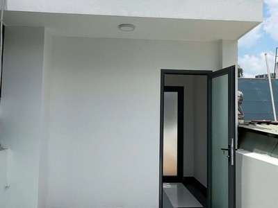 Đường thành thái quận 10 phường 14. 4
