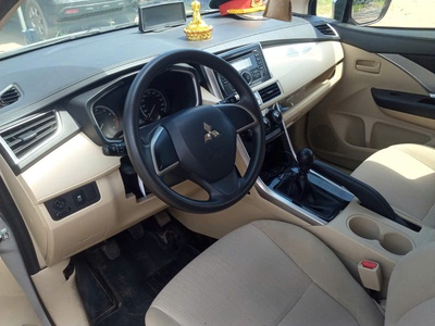 Chính chủ bán xe mitsubishi xpander 2019 1.5at, tên cá nhân, biển hà nội 4