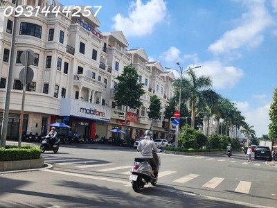 Nhỉnh 20 tỷ có chdv ngang 10m 6 lầu 20pn 115m2 thu nhập 115tr gần cityland thống nhất 4