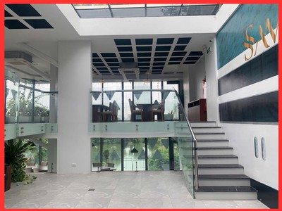 Siêu hiếm  hoa hậu mặt phố lâm hạ - 3 mặt tiền - 350m2, 6 tầng thang máy - mt 20m 0