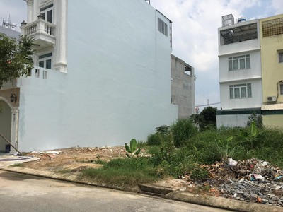 Bán lô đất đối diện công viên sau lưng chợ đầu mới thủ đức, gần ngã tư bình phước 0