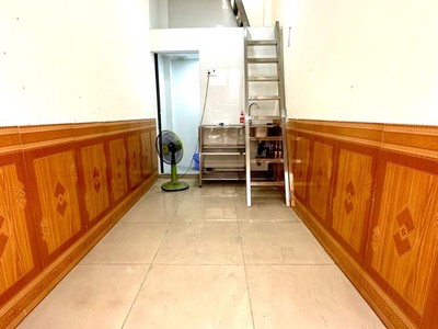 Bán nhà cộng hòa, phường 15, tân bình, dt 8m2 1.8 x 4.3 x 3 tầng, chỉ 1.05 tỷ tl 1