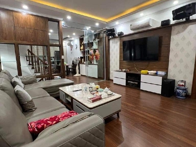 Trung tâm ba đình -khu vực cực hiếm nhà bán-7 tầng thang máy - thông sàn - 10 tỷ 1