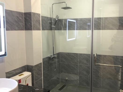 Nhà mới hẻm ô tô 6m  - kết cấu 5 tầng - full nội thất - cách mặt tiền đường 20m - huỳnh tấn phát 4