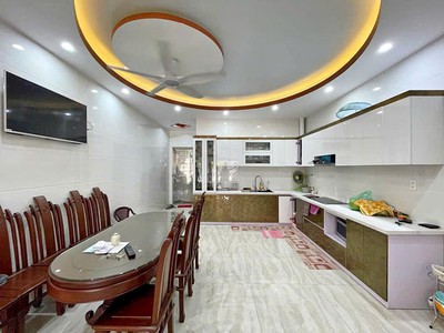 Lunh linh, nhà kđt xa la 50m2, 5 tầng, giá 13 tỷ. ở ngay - kinh doanh sầm uất - vỉa hè - ô tô tránh 1