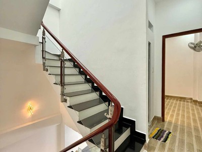 Hẻm ôtô đường quang trung quận gò vấp phường 11. 4