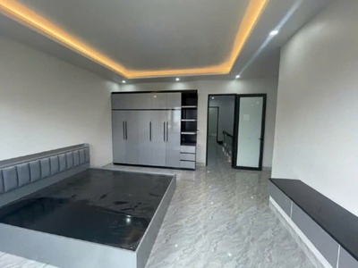 Căn nhà 2 tầng 96.5m2 7.3m mặt tiền, đường mai hắc đế, định trung, vĩnh yên 2