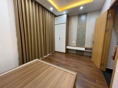 Cho thuê nguyên căn liền kề 4 phòng ngủ giá 30tr tại Vinhomes Marina 0