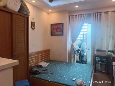 Em có căn hộ intracom 1 trung văn 76m2 2 ngủ bán giá 4 tỷ 0