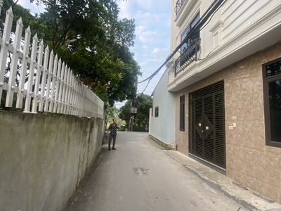 Tin thật  nhà 4,5 tầng, full nội thất, cách 1 nhà ra ô tô tránh,ở luôn 2