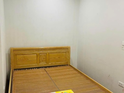 Em cần bán nhanh căn 49m2 1 ngủ  1 nhà sửa sang và làm nội thất cơ bản liền tường chung cư hh2 xuân 0
