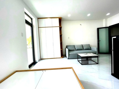 Bán gấp căn 4tầng hoàng diệu 2 chợ đêm full nội thất, thu nhập 35tr/th 1