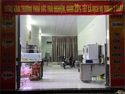 Sang nhượng tiệm giặt sấy hoặc mặt bằng kinh doanh 0